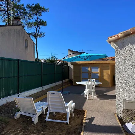 Maison A Jard-sur-mer, 500m De La Plage, 2 Chambres, Climatisation, Parking Et Jardin Cloture - Fr-1-336-124