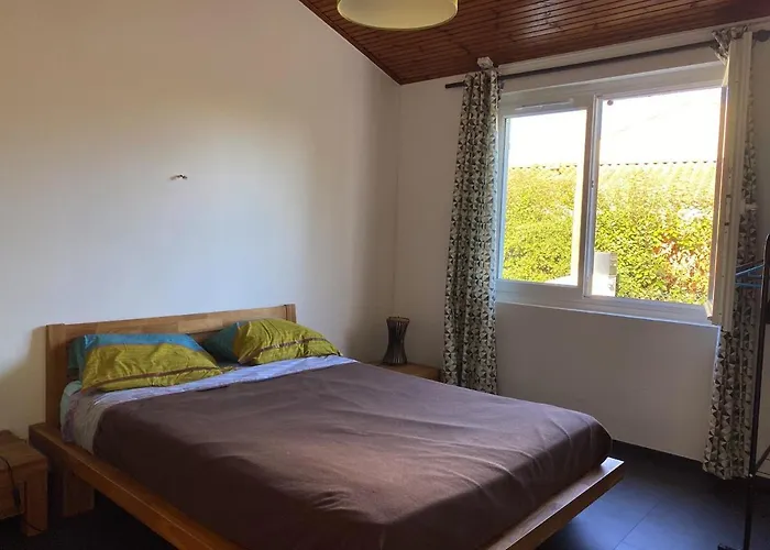 Maison A Jard-sur-mer, 500m De La Plage, 2 Chambres, Climatisation, Parking Et Jardin Cloture - Fr-1-336-124 Jard-sur-Mer